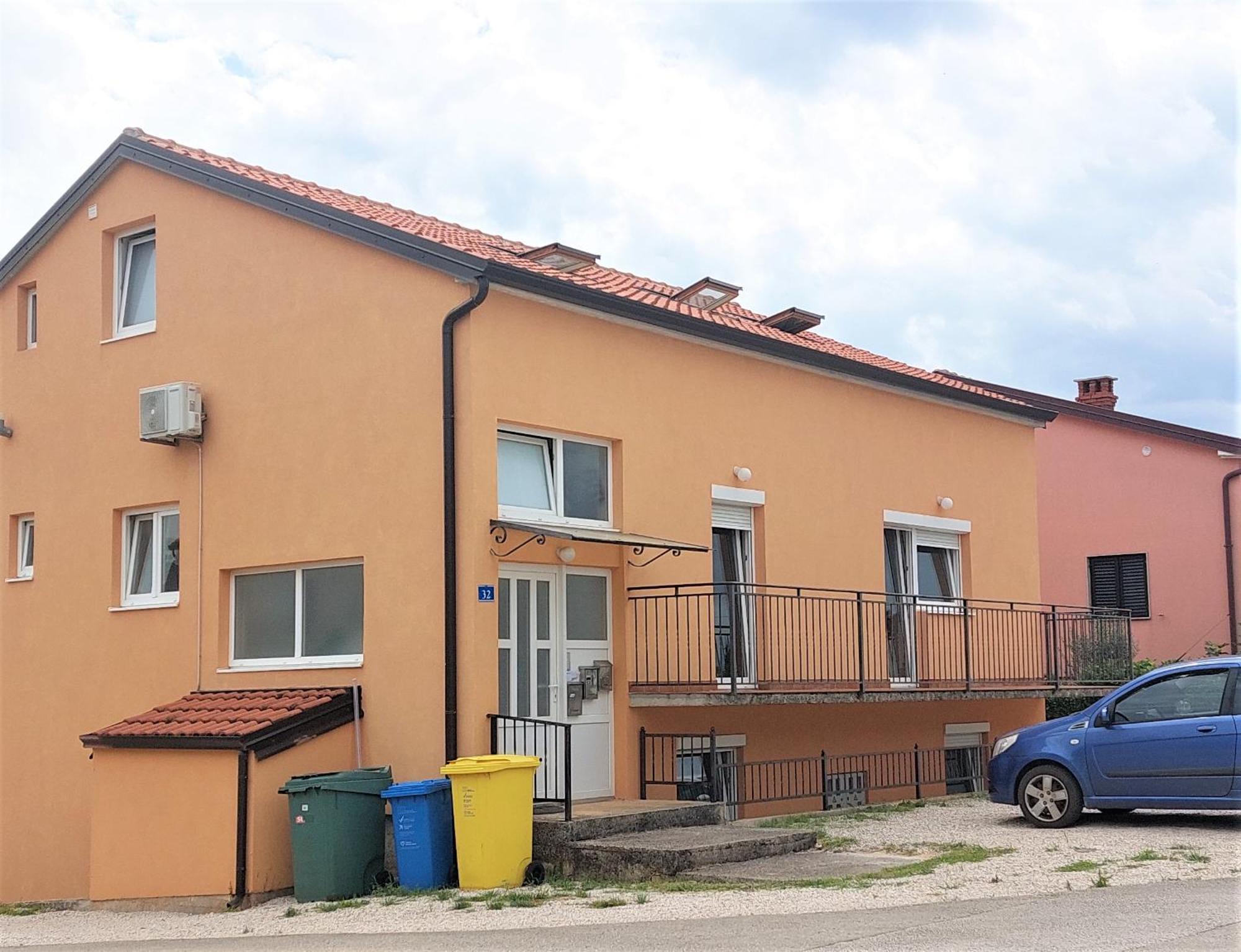 Apartment Katarina 4 *